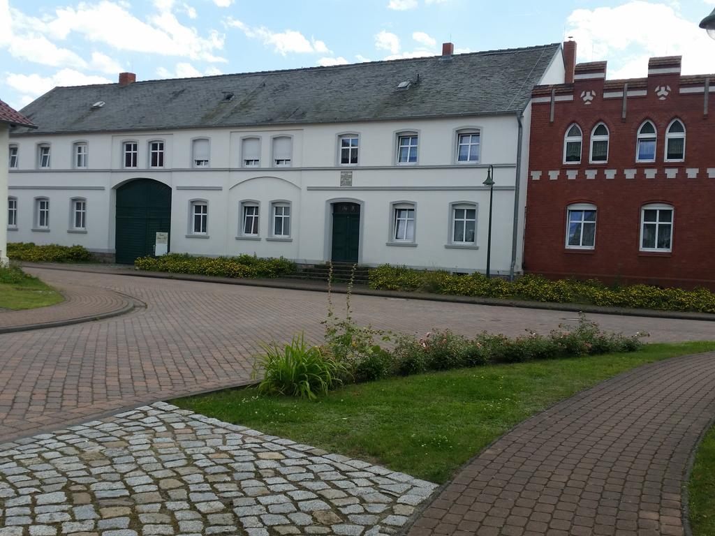 Pension Belau's Hof Stendal Bagian luar foto